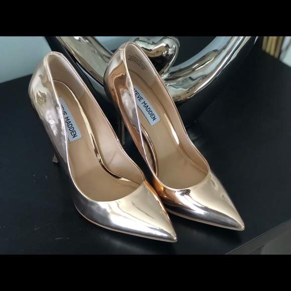 Steve Madden Rose Gold Pumps - Picture 3 of 7